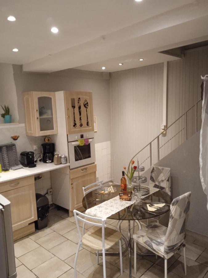 Capendu Jolie Maison De Village מראה חיצוני תמונה