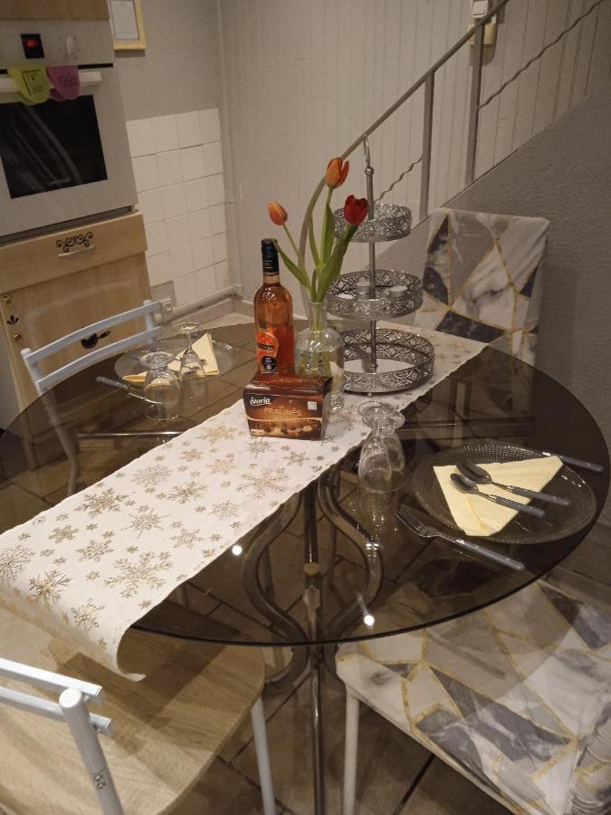 Capendu Jolie Maison De Village מראה חיצוני תמונה