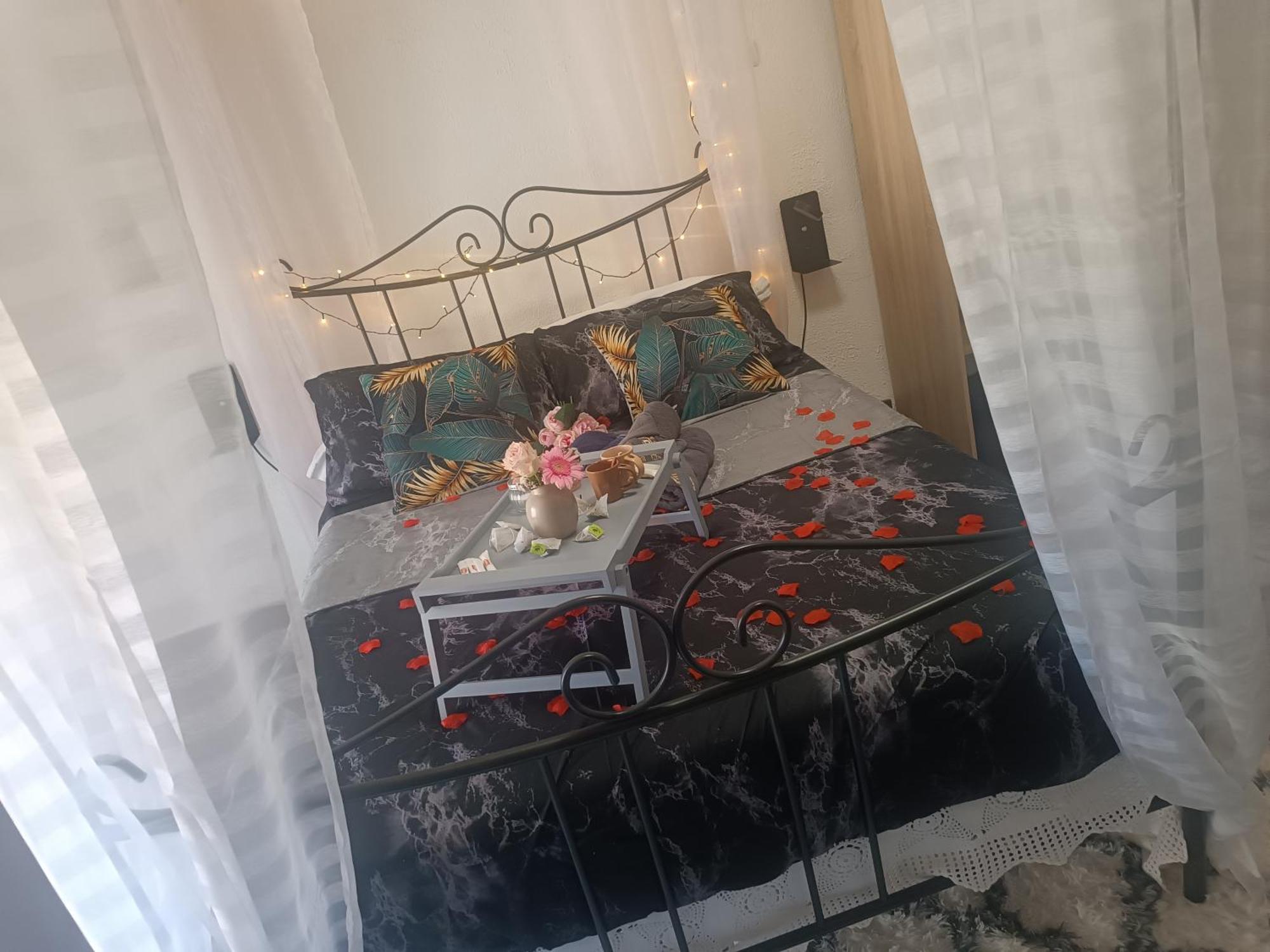 Capendu Jolie Maison De Village מראה חיצוני תמונה