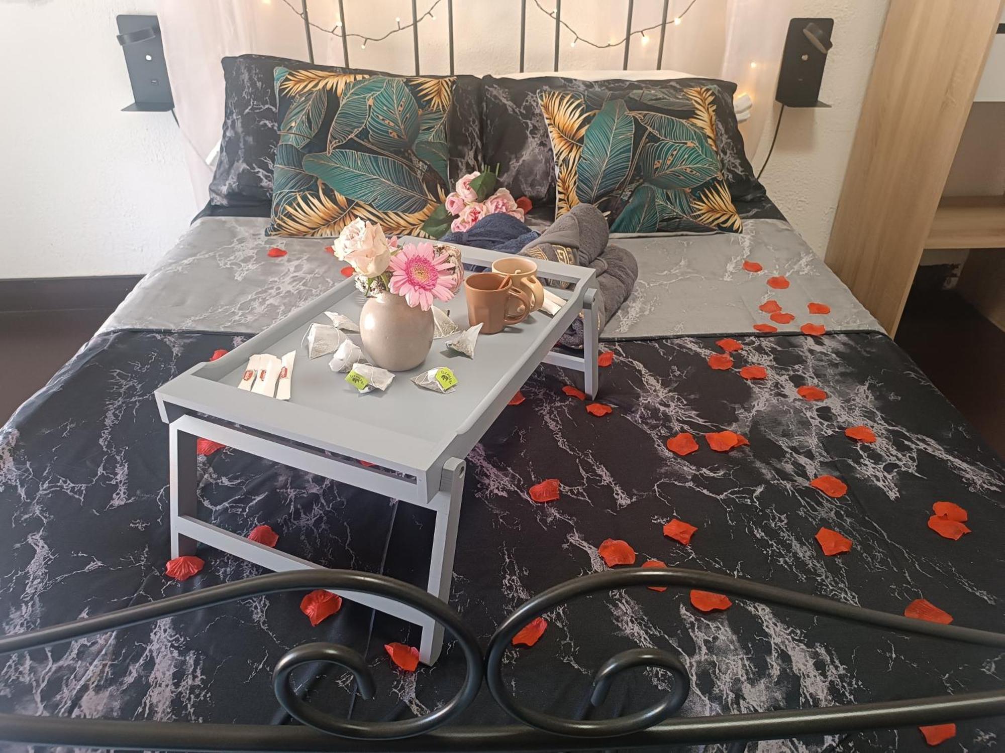 Capendu Jolie Maison De Village מראה חיצוני תמונה