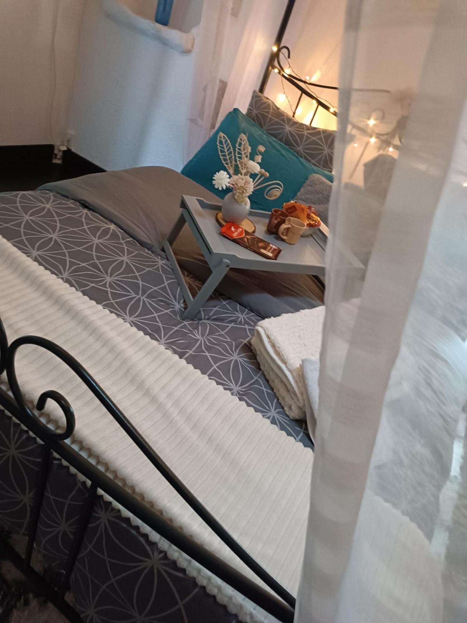 Capendu Jolie Maison De Village מראה חיצוני תמונה